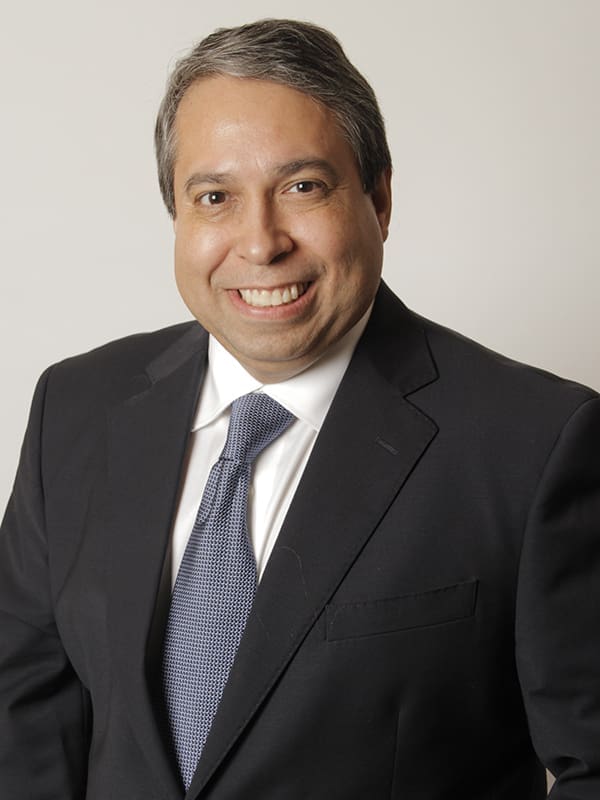 Navarro1 Board Certified Plastic Surgeon